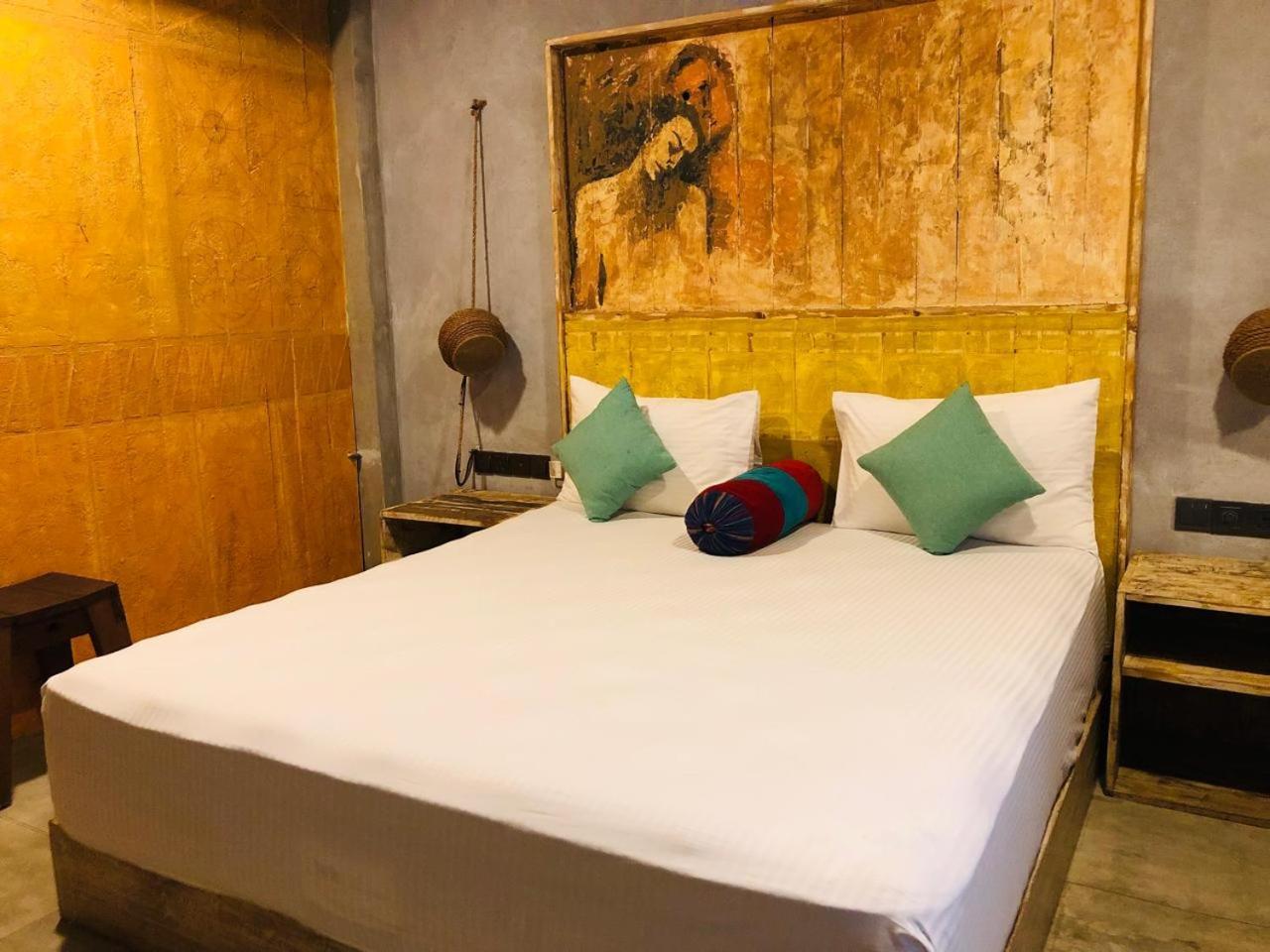 White Moon Resort Gampaha Eksteriør bilde