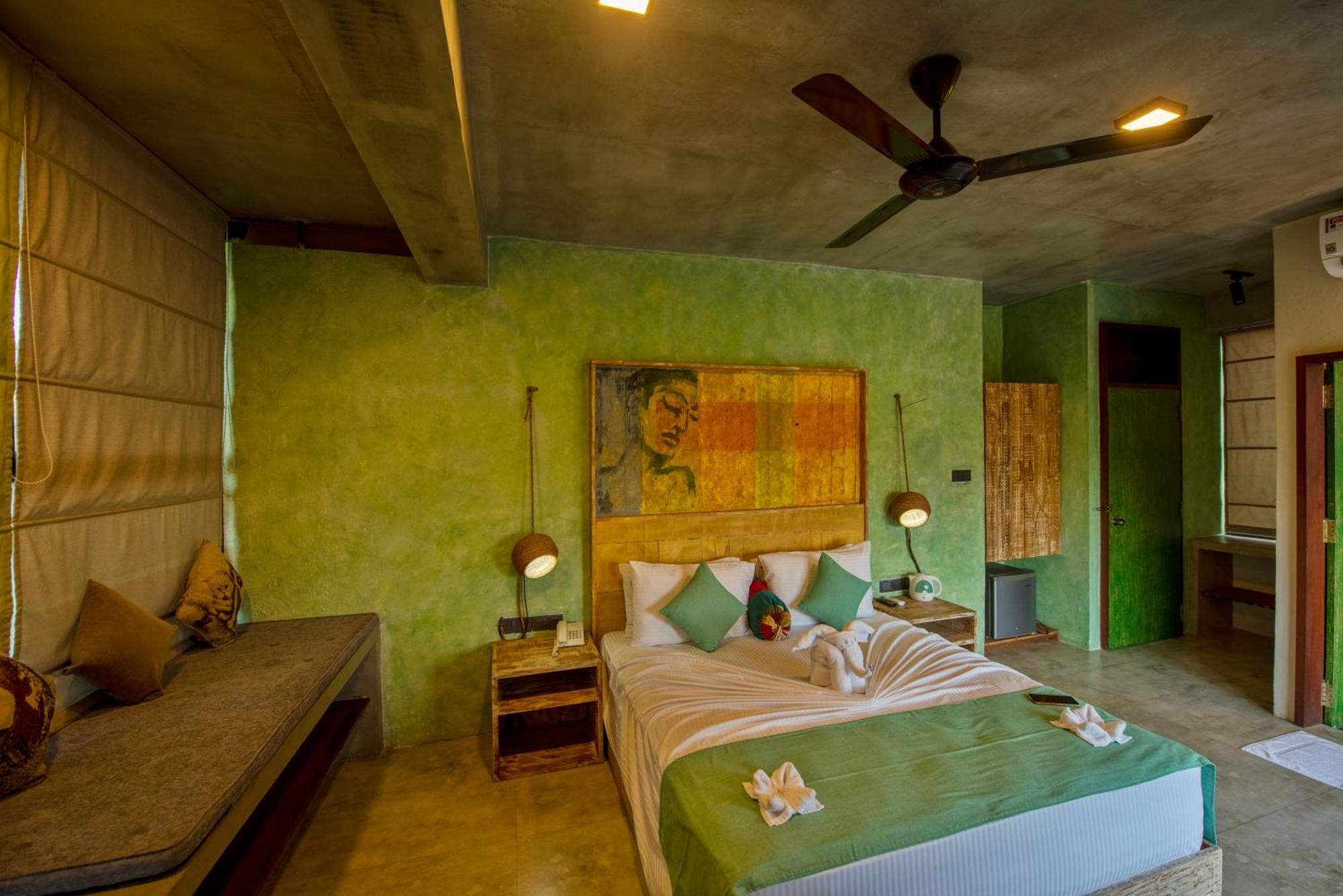 White Moon Resort Gampaha Eksteriør bilde