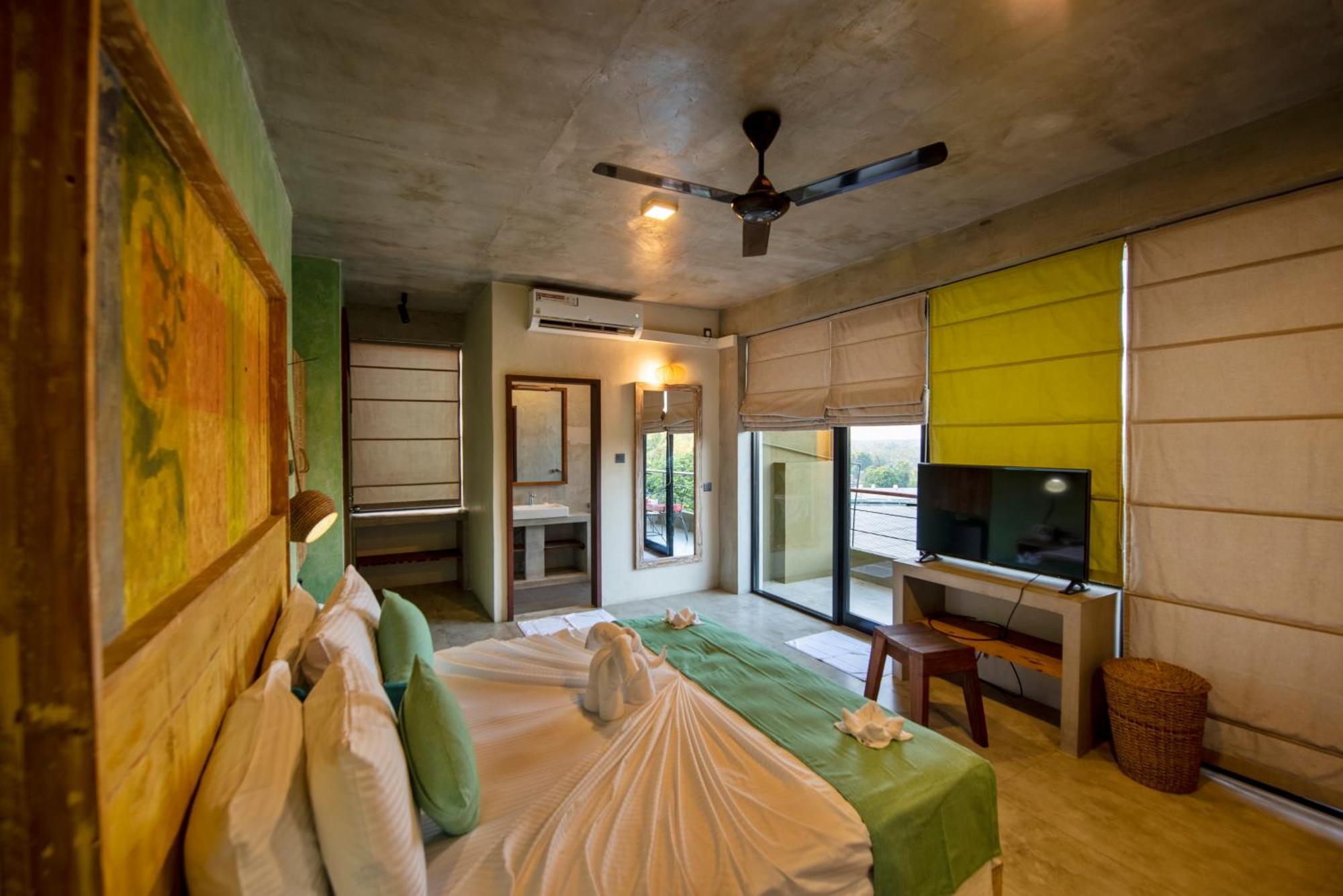 White Moon Resort Gampaha Eksteriør bilde