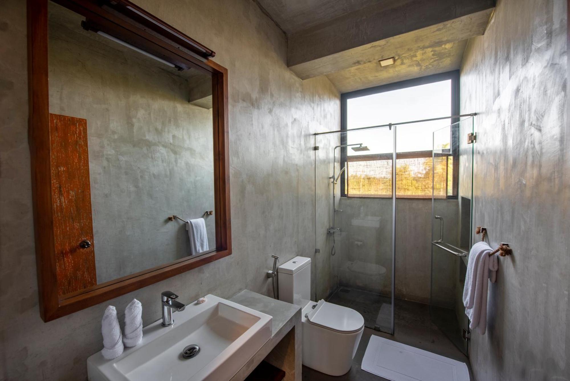 White Moon Resort Gampaha Eksteriør bilde